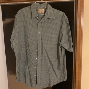 Short sleeve, buttoned down shirt